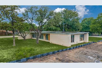 2626 Grove Hill Rd, Dallas, TX 75227 - Photo 1