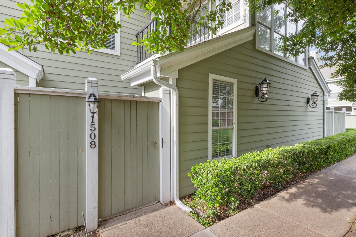 6220 Bentwood Trail 1508, Dallas, TX 75252 MLS 20325937 Coldwell