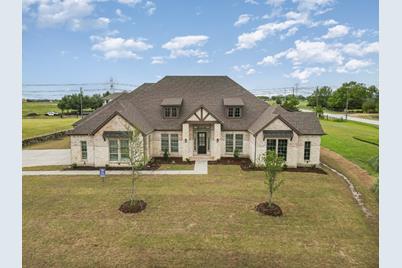 100 Falcon Point Drive, Heath, TX 75032 - Photo 1