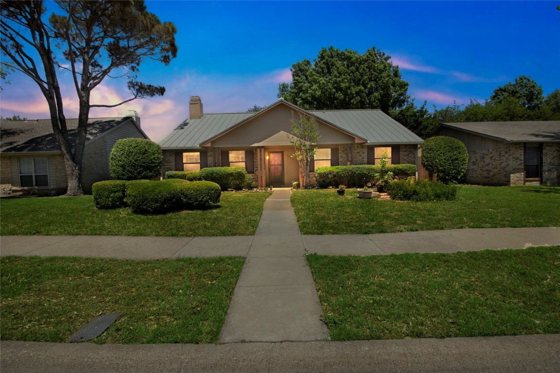 2824 Stratford Ln, Flower Mound, TX 75028 MLS 20328362 Coldwell Banker