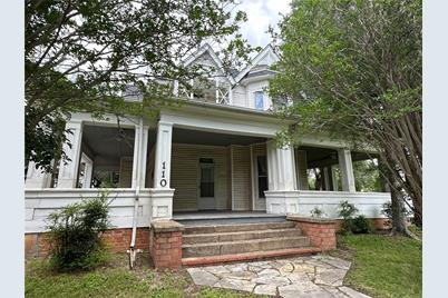 110 W North Street, Hico, TX 76457 - Photo 1