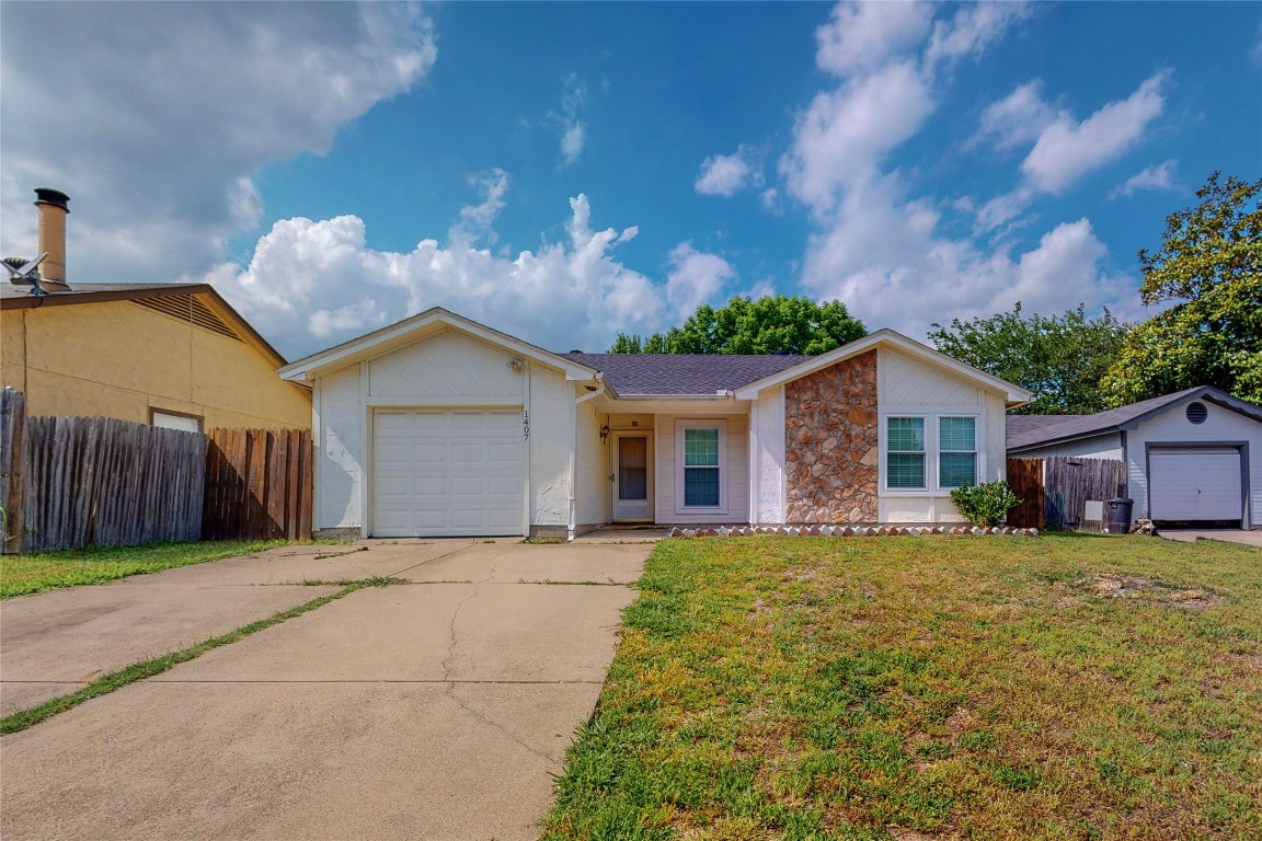 1407 Forest Valley Dr, Arlington, TX 76018 MLS 20331307 Coldwell Banker