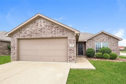 7600 Hollow Point Drive, Fort Worth, TX 76123 - Photo 1