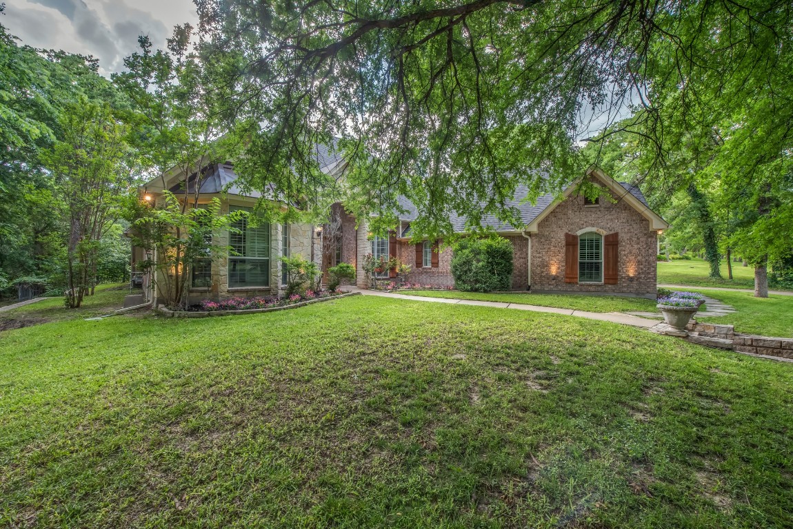 131 Allie Ct, Hudson Oaks, TX 76087 MLS 20334191 Coldwell Banker