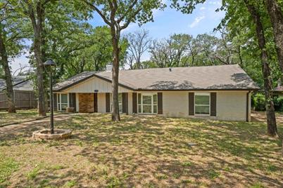 1702 Parkcrest Terrace, Arlington, TX 76012 - Photo 1
