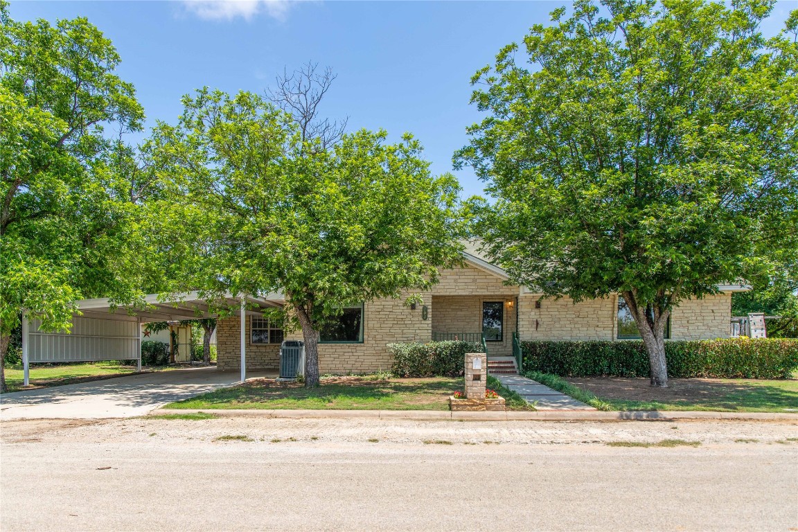 207 Cullins St, Bangs, TX 76823 MLS 20336838 Coldwell Banker