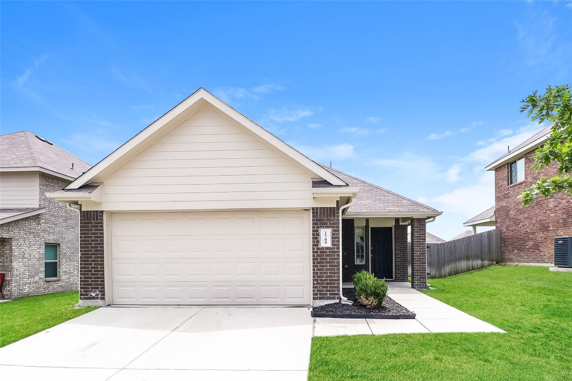 1709 Oriole Dr, Ennis, TX 75119 MLS 20339505 Coldwell Banker