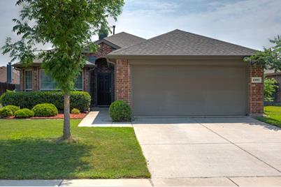 1507 Colgate, Van Alstyne, TX 75495 - Photo 1