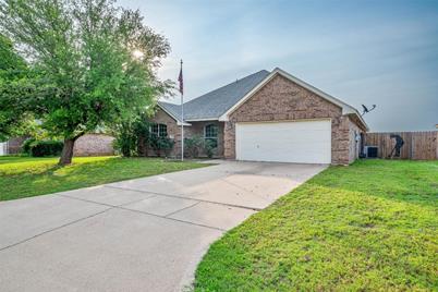 330 Wintergreen Court, Weatherford, TX 76085 - Photo 1
