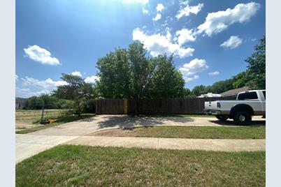 3624 Meadowbrook Drive, Fort Worth, TX 76103 - Photo 1