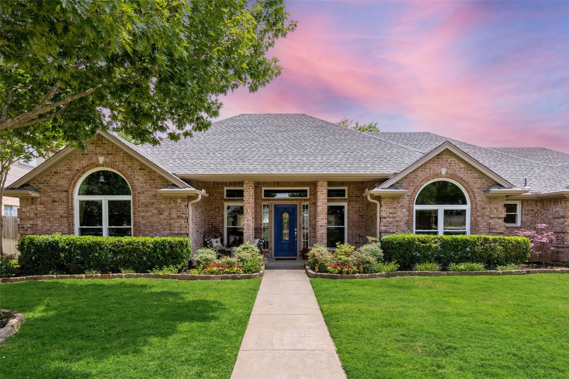 8200 Pecan Ridge Dr, North Richland Hills, TX 76182 MLS 20341575