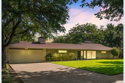 921 E Franklin Street, Hillsboro, TX 76645 - Photo 1