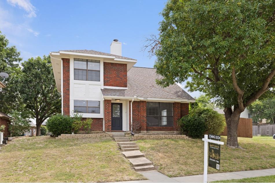 2226 Arbor Creek Dr, Carrollton, TX 75010 MLS 20342823 Coldwell Banker
