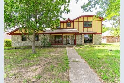 635 Medalist Street, Paris, TX 75460 - Photo 1