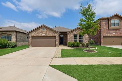 15736 Prairie Grass Lane, Fort Worth, TX 76177 - Photo 1