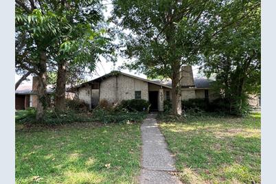 1037 Delores Drive, Garland, TX 75040 - Photo 1