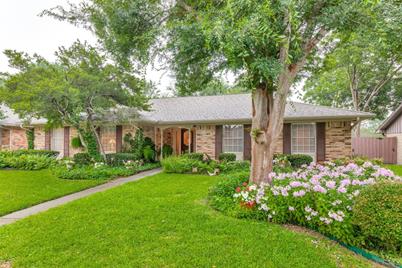 7716 La Risa Drive, Dallas, TX 75248 - Photo 1