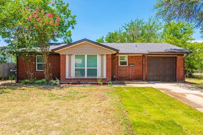 6205 Dodson Terrace, Fort Worth, TX 76135 - Photo 1