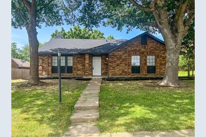1012 Granite Lane, DeSoto, TX 75115 - Photo 1