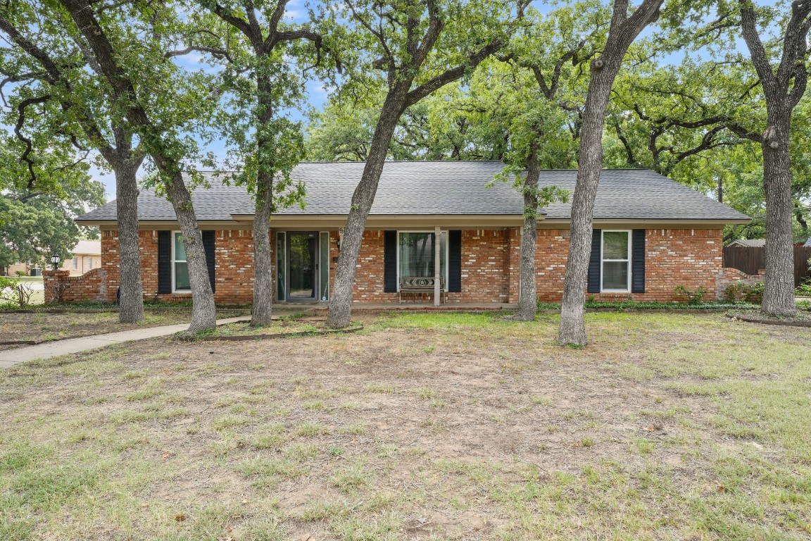 407 Canyon Ridge Dr, Euless, TX 76040 MLS 20374768 Coldwell Banker