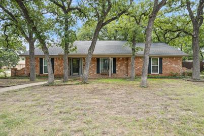 407 Canyon Ridge Drive, Euless, TX 76040 - Photo 1