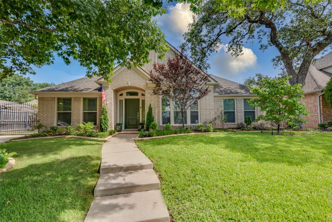 911 Rolling Ridge Dr, Keller, TX 76248 MLS 20376048 Coldwell Banker
