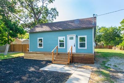 246 W Marshall Street, Van Alstyne, TX 75495 - Photo 1