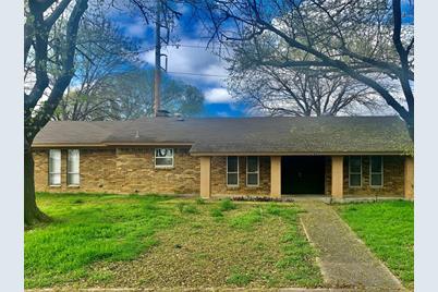117 Charles Street, DeSoto, TX 75115 - Photo 1