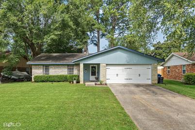 9718 Charleston Drive, Shreveport, LA 71118 - Photo 1