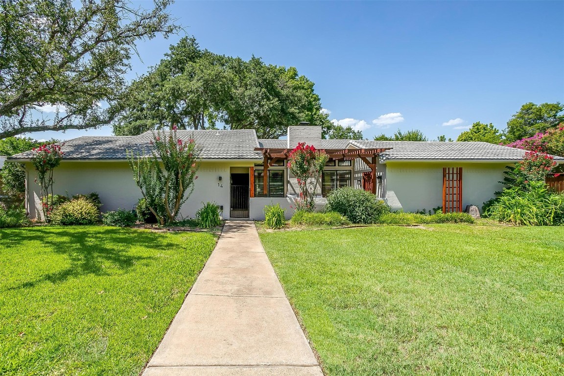 14 Legend Rd, Benbrook, TX 76132 MLS 20385882 Coldwell Banker