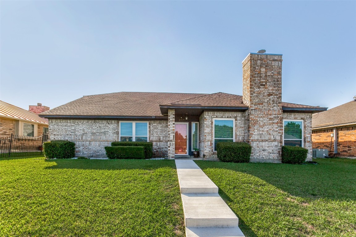 2417 Kimberly Dr, Garland, TX 75040 MLS 20387171 Coldwell Banker