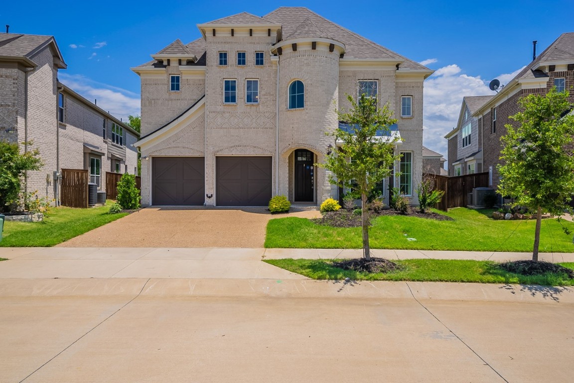 1320 Mary Horn Dr, Aubrey, TX 76227 MLS 20387258 Coldwell Banker