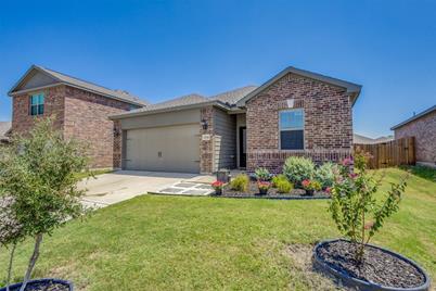1535 Park Trails Boulevard, Princeton, TX 75407 - Photo 1