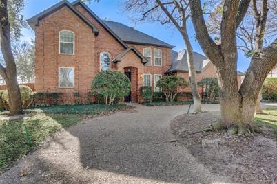 720 Sundance Drive, Arlington, TX 76006 - Photo 1