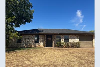 1812 Allison Street, Graham, TX 76450 - Photo 1