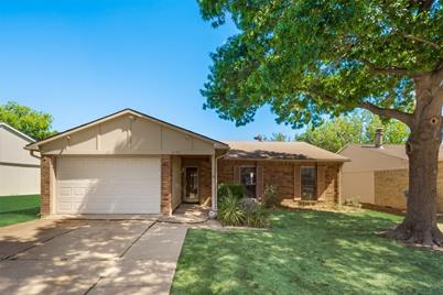 5533 King Drive, The Colony, TX 75056 - Photo 1