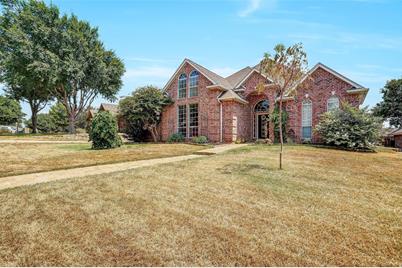 305 Brazil Drive, Hurst, TX 76054 - Photo 1
