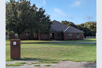 164 Mustang Meadow Drive, Decatur, TX 76234 - Photo 1