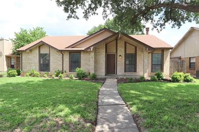 2816 Oxford Lane, Flower Mound, TX 75028 - Photo 1