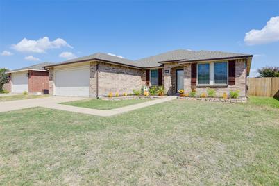 1424 Blazing Star Trail, Burleson, TX 76028 - Photo 1
