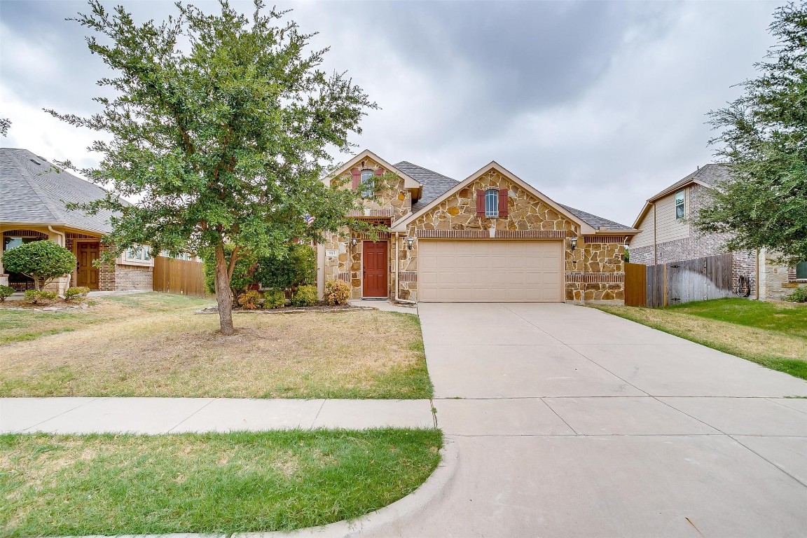 913 Misty Oak Trail, Burleson, TX 76028 MLS 20430338 Coldwell Banker