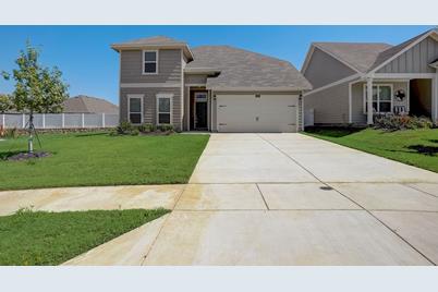 1620 Katharina Avenue, Aubrey, TX 76227 - Photo 1