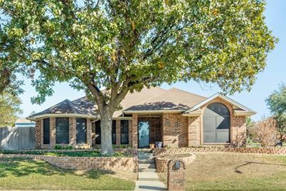 10400 Lone Pine Lane, Fort Worth, TX 76108 - Photo 1