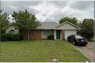 1905 La Fontaine Lane, Greenville, TX 75402 - Photo 1