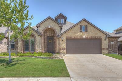 420 Hudson Lane, Burleson, TX 76028 - Photo 1