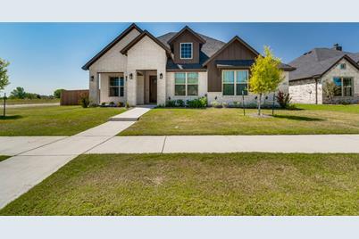 101 Steves Way, Waxahachie, TX 75165 - Photo 1
