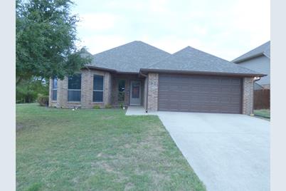 1001 Lake Ridge Drive, Sanger, TX 76266 - Photo 1