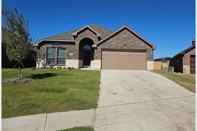 429 Tobin Drive, Seagoville, TX 75159 - Photo 1