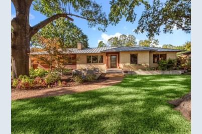 9623 Athlone Drive, Dallas, TX 75218 - Photo 1