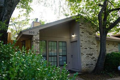 500 Gibbins Court, Arlington, TX 76011 - Photo 1